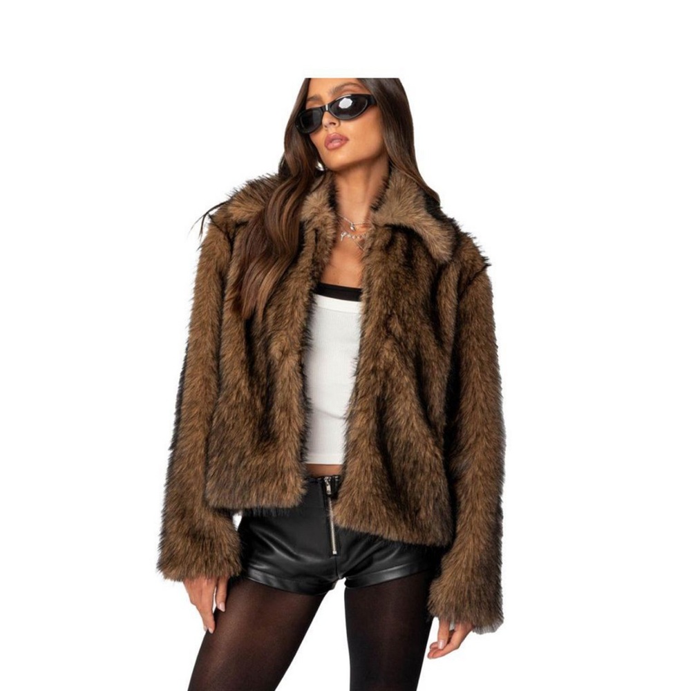 Beautiful faux fur X-Large
